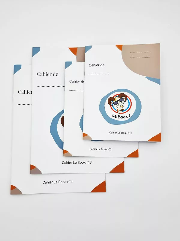pack de 4 cahiers pour découvrir chaque modèle